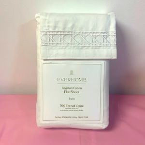 100% Egyptian cotton twin size flat sheet with decorative edge